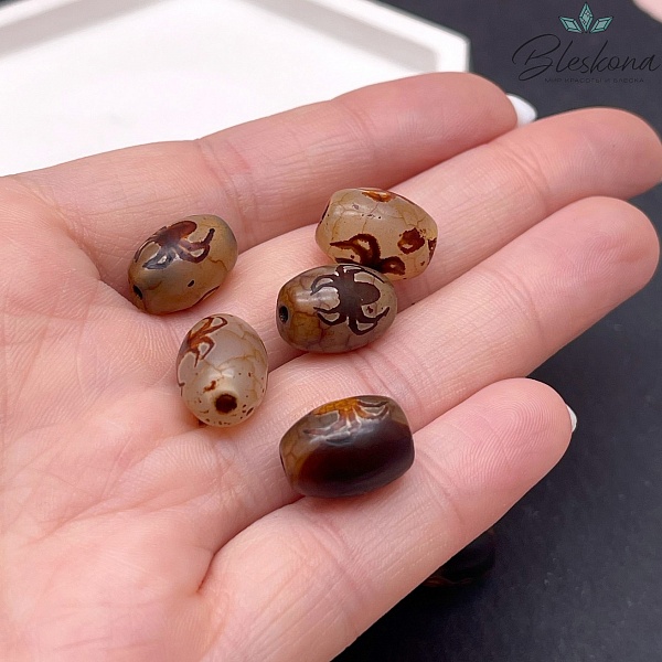 Бусина Дзи Паук и Сау серо-коричневый бочонок 10*14 мм