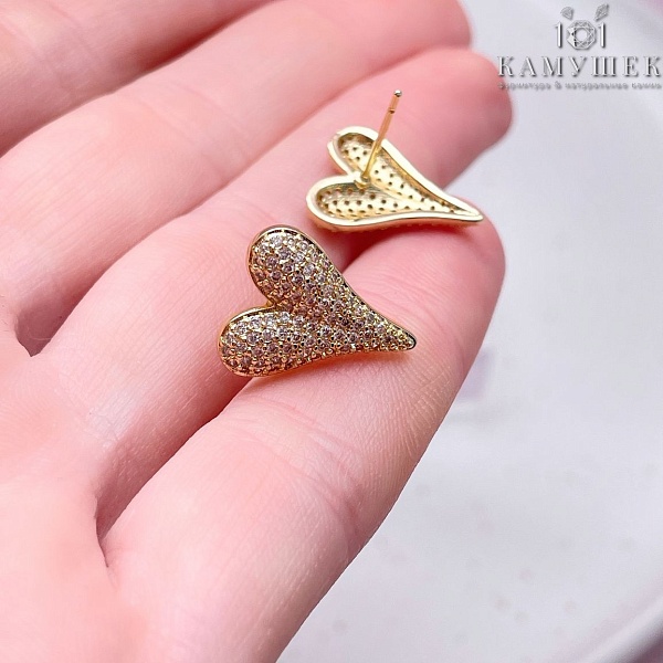 13*16 мм Цвет золото, Пуссеты сердце цирконы