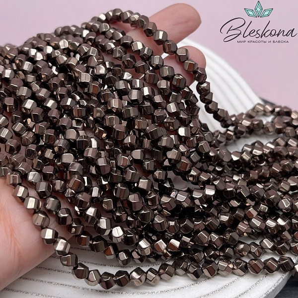 5*5,5 мм Гематин, цвет коричневый №1 (шоколадный), многогранник №1 имитация