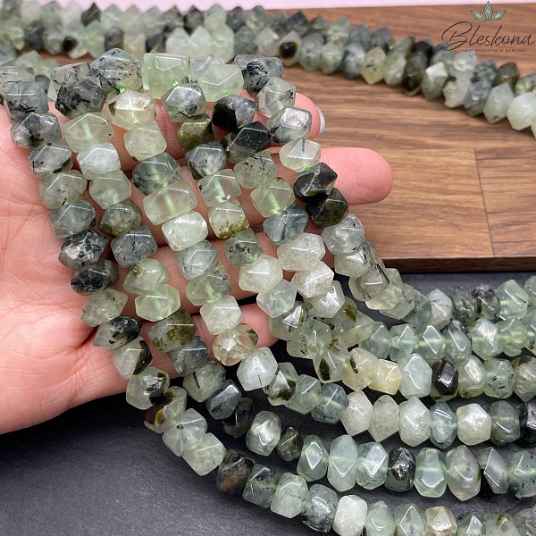 Пренит фриформ огранка (9-10)*(9-11) мм