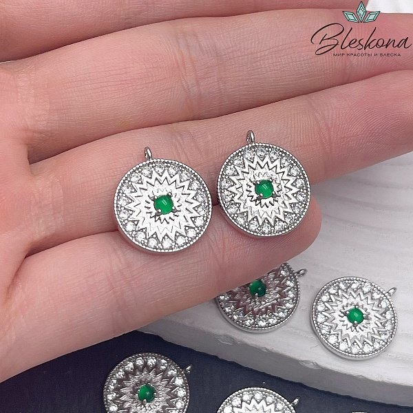 15,5мм, Цвет серебро, Подвеска круг цветок цирконы 