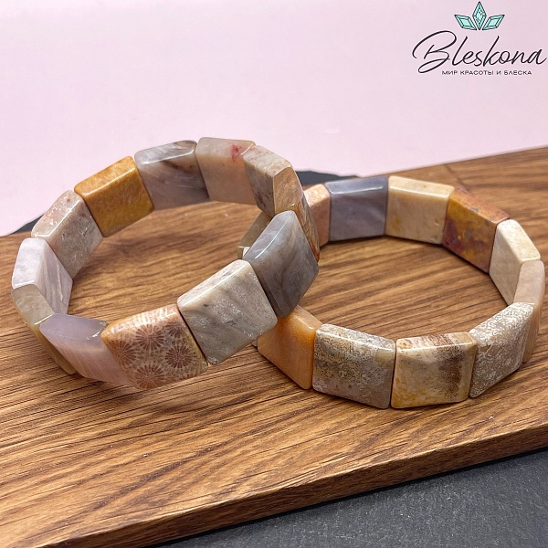 Петоски квадрат с двумя отверстиями сет 18 мм