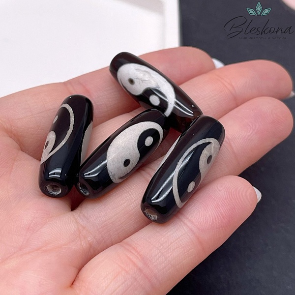 Бусина Дзи Инь-Янь черно-белый бочонок 30*11 мм