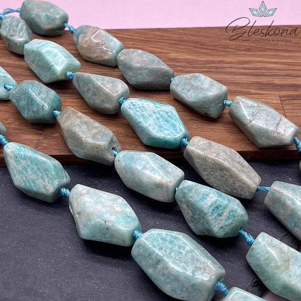 Амазонит фриформ огранка (26-35)*(16-21) мм