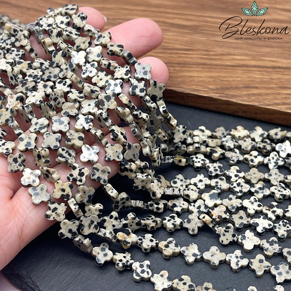 Яшма далматиновая клевер 7 мм