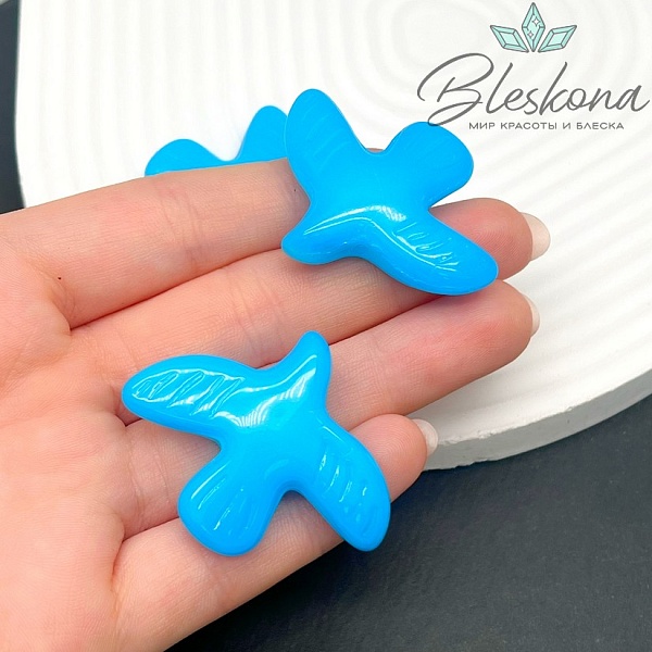 33*42 мм  Бусина голубь голубой