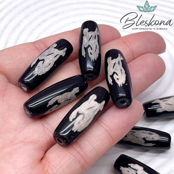 Бусина Дзи Конь Тассо (Лошадь) черно-белый бочонок 30*11 мм