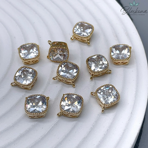 Коннектор квадрат, цвет золото 9мм 