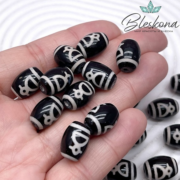 Бусина Дзи Кубера черно-белый бочонок 10*14 мм