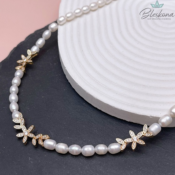 26*11,5 мм Цвет золото, Бусина цветок с листочками 3 шт 