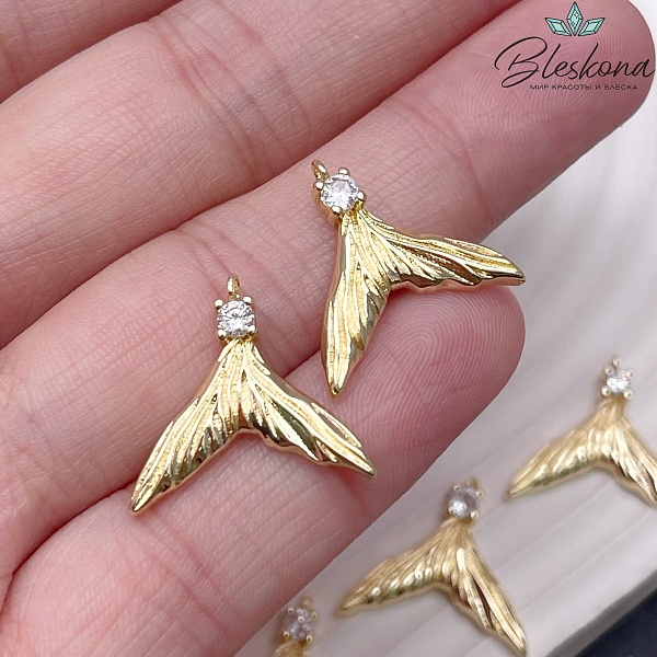 17,5*19 мм Цвет золото, Подвеска хвост Кита с цирконом