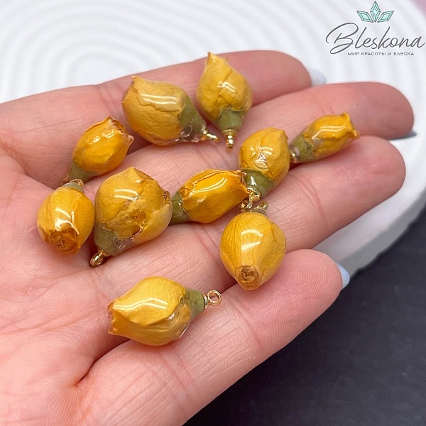 14-17 мм, Цвет золото, Подвеска роза в эпоксидной смоле №6