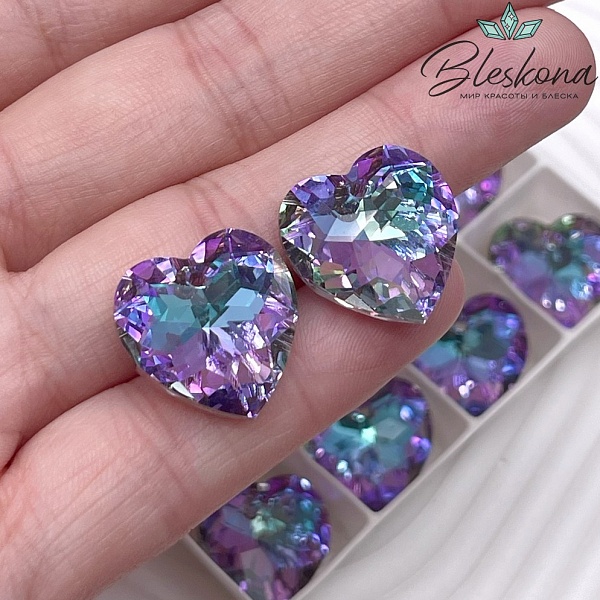 6215 Classic Heart Pendant 18mm Crystal Vitrail Light (VL)