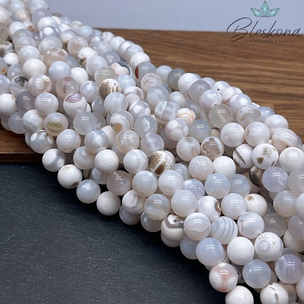 Агат белый с узором 10 мм