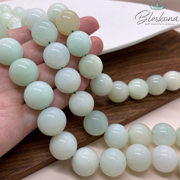 Опал зеленый 16 мм №1