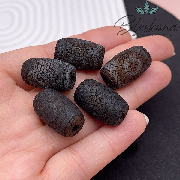 Бусина Дзи 3 глаза черный бочонок в термической обработке 22*13 мм