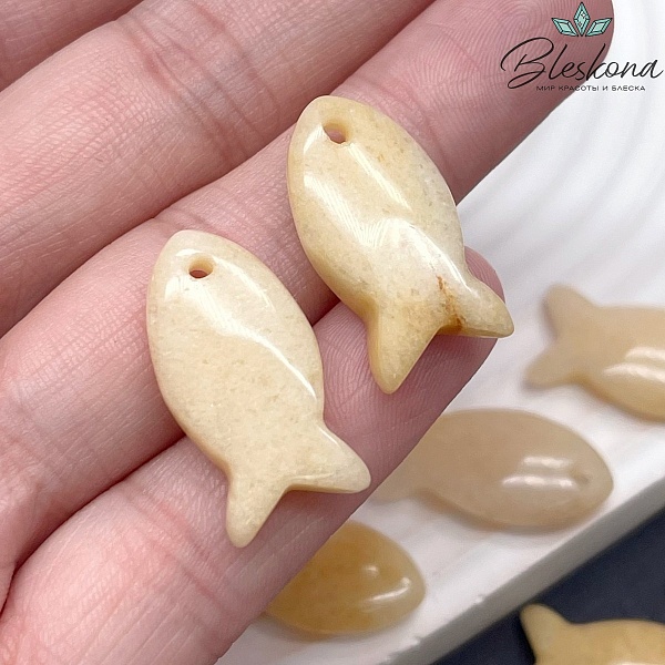 24*12,5 мм Подвеска рыбка Кальцит