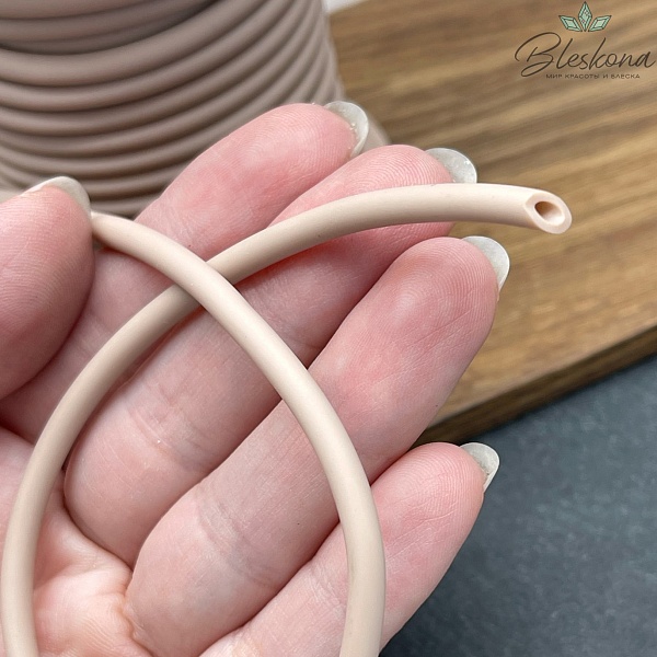 Каучуковый полый шнур, Цвет светло-коричневый 4 мм