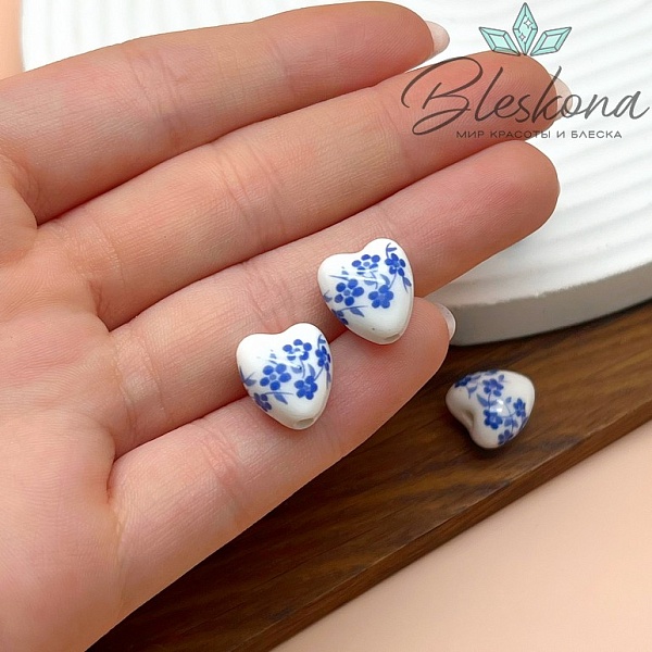 12 мм Керамика Бусина сердце роспись гжель №2 (штучно)