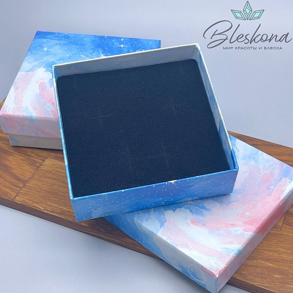 Коробка Галактика голубая черная подложка 9*9*3 см