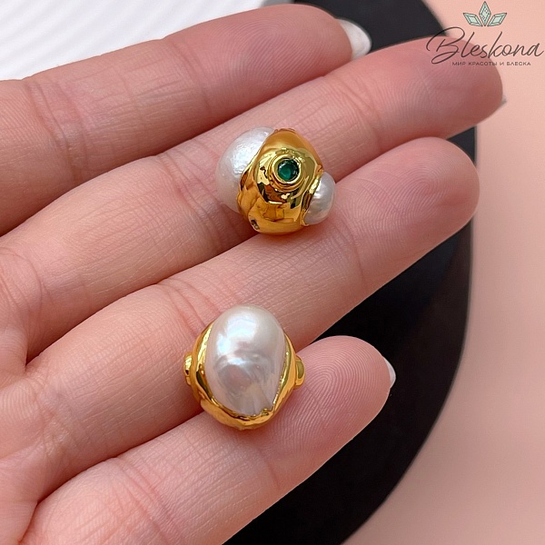 16*13 мм Цвет золото, Бусина  Жемчуг зауженный овал инкрустированный зеленым стеклом