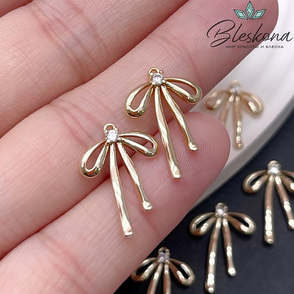 19,6*13,2 мм Цвет золото, Подвеска бантик с цирконом (слева)