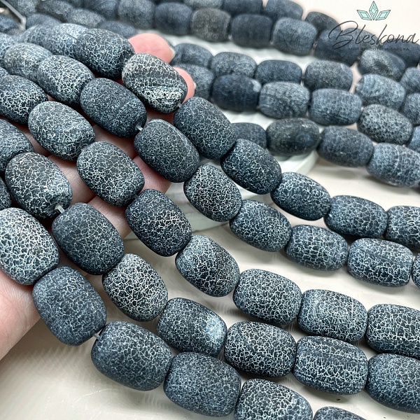 Агат Кракле черный бочата 18*13 мм