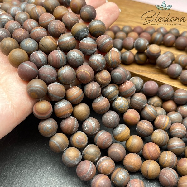 Тигровый глаз с включениями гематита матовый 10,5 мм