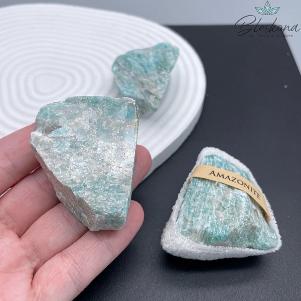 Амазонит Необработанный 47-95 мм