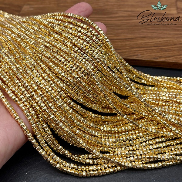 3*2мм Гематин, цвет светлое золото, квадрат огранка имитация