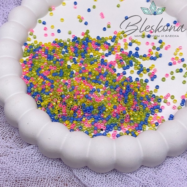 Бисер TOHO round 11/0 цвет №24-023 (микс)