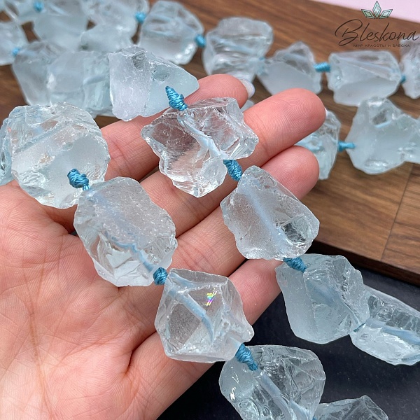 Кварц Аквакварц куски голубой (20-28)*(15-23) мм