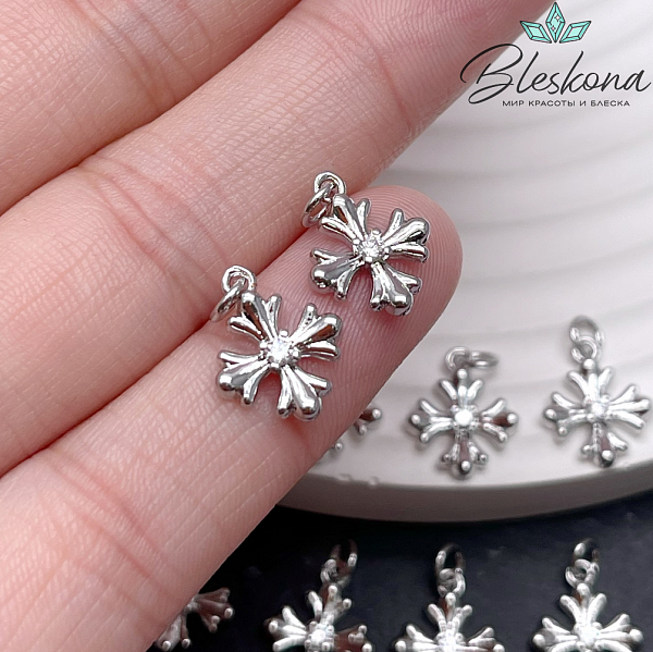 12,5*7 мм Цвет серебро, Подвеска крест цирконы