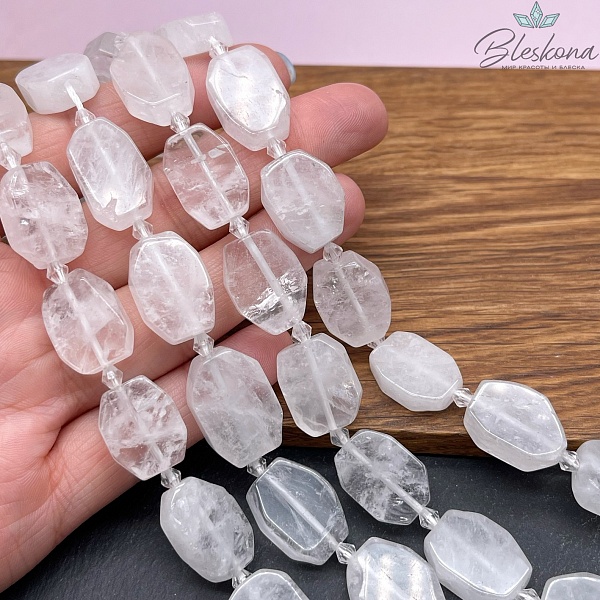 Горный хрусталь фриформ плоский 19*13 мм