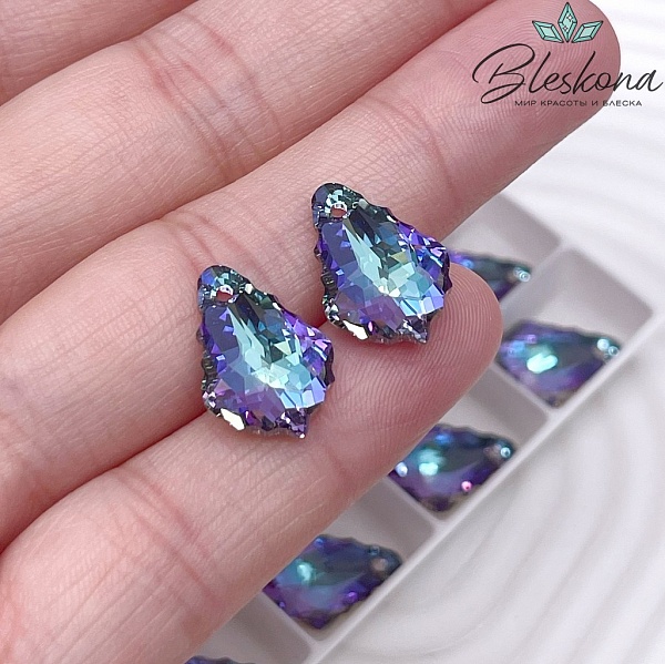 6090 Baroque Pendant 16*11 мм Crystal Vitrail Light (VL)