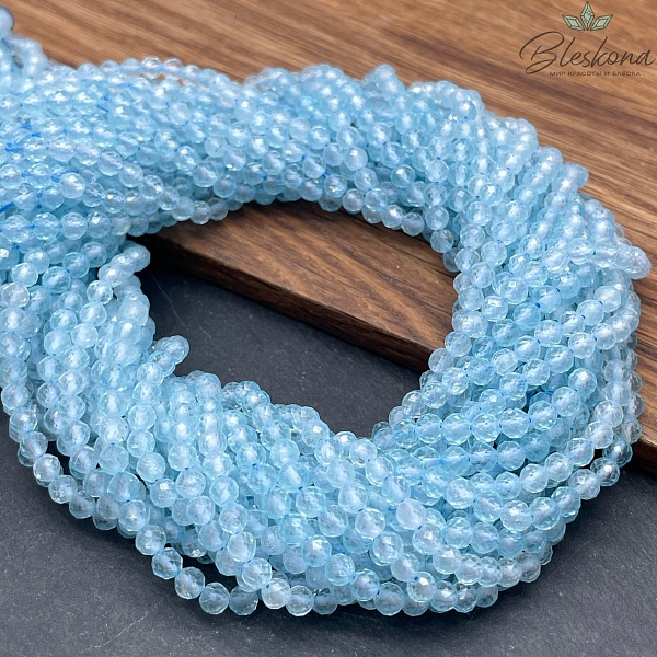 Топаз голубой (тонированный) алмазная огранка 4 мм 