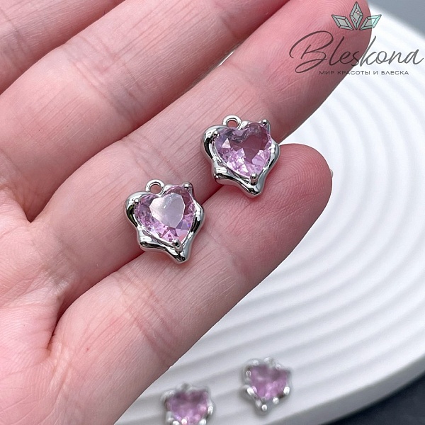 13*10,5 мм Цвет серебро, Подвеска сердце неровное розовый циркон