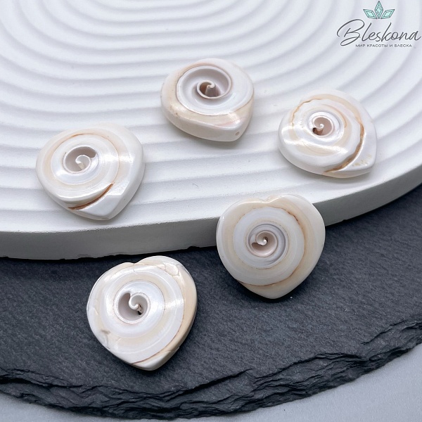 Бусина перламутр сердце 20 мм