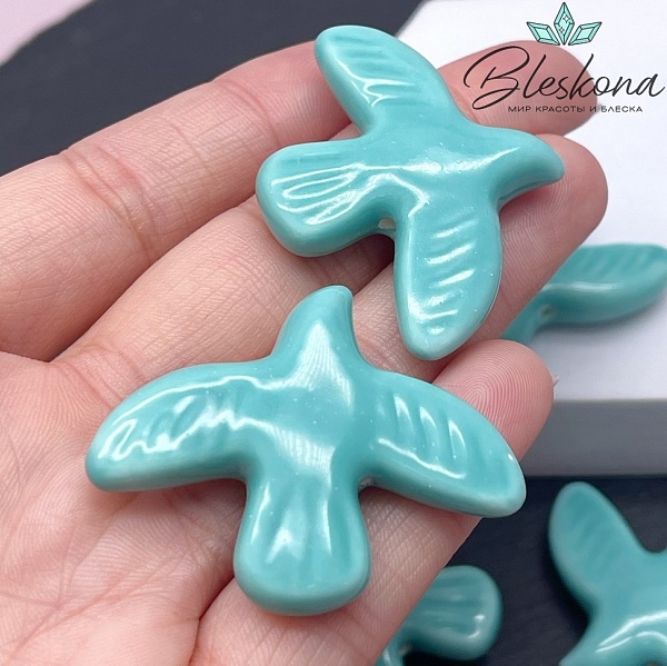 33*42 мм Керамика бусина Голубь темно-зеленый (Птица)