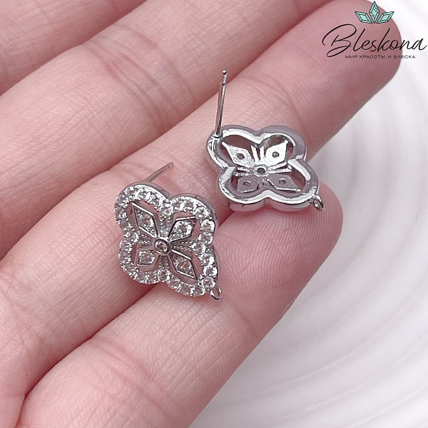 17*14 мм Цвет серебро, Пусеты цветочек цирконы