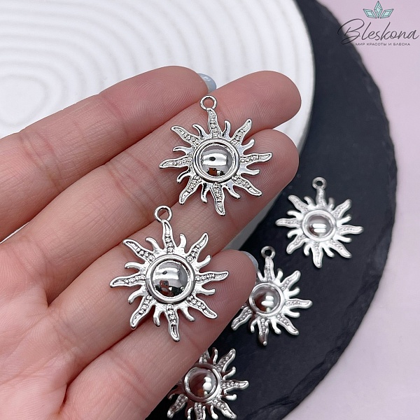 23*28мм, цвет серебро, Подвеска солнце большое 