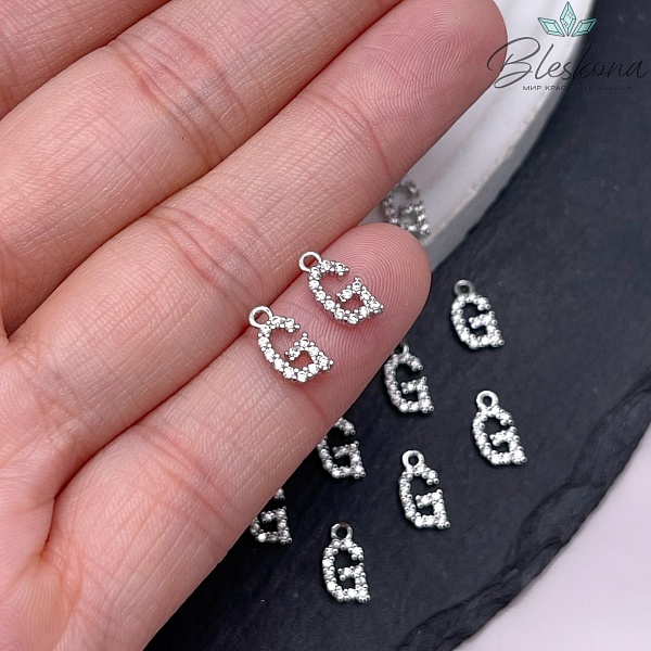 9,4 мм Цвет серебро, Буква G цирконы 