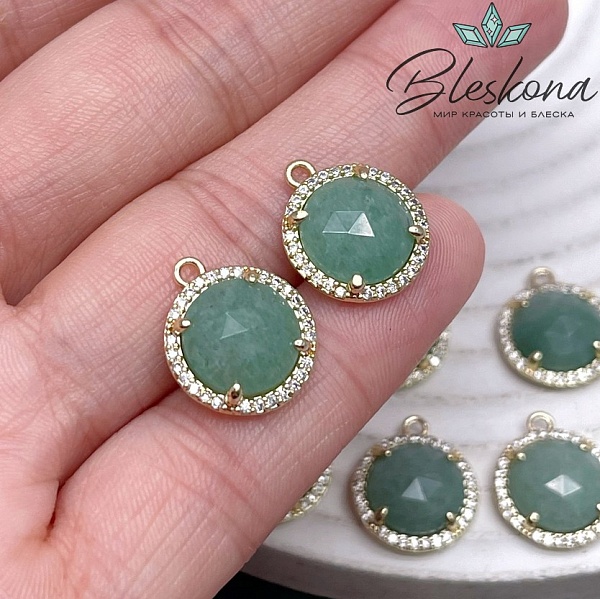 13 мм, цвет золото Подвеска круг Авантюрин зеленый огранка в обрамлении цирконы