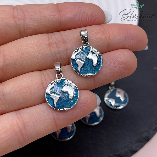 17,5*14,6 мм Цвет серебро, Подвеска планета Земля синяя эмаль