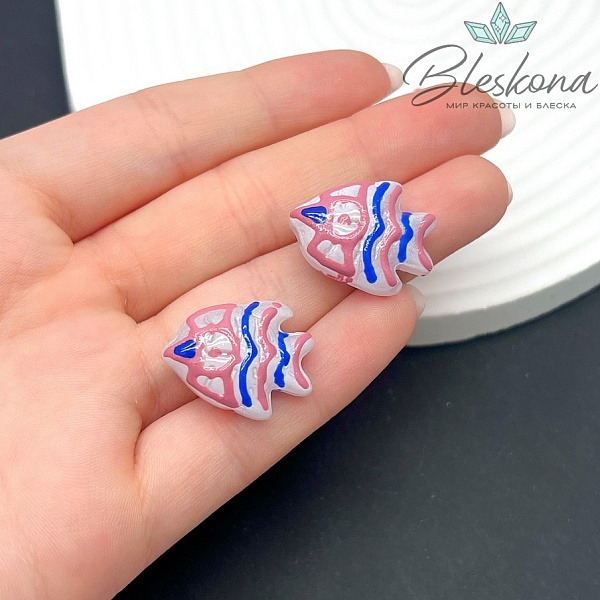 22*17 мм  Бусина рыбка белая