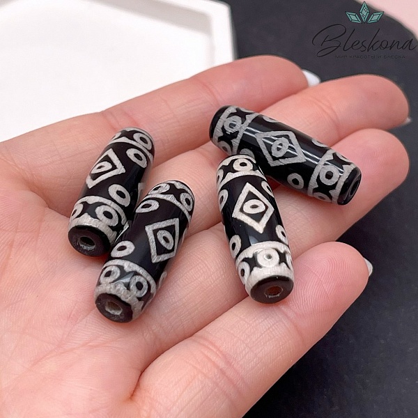 Бусина Дзи 19 глаз черно-белый бочонок 30*11 мм