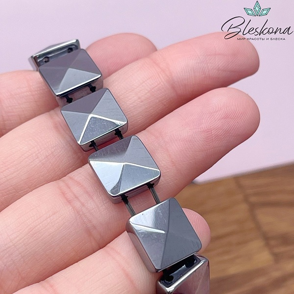 Терагерц квадрат с двумя отверстиями огранка сет 11,5 мм