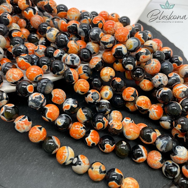 Агат черный оранжевые разводы (имитация) 10 мм