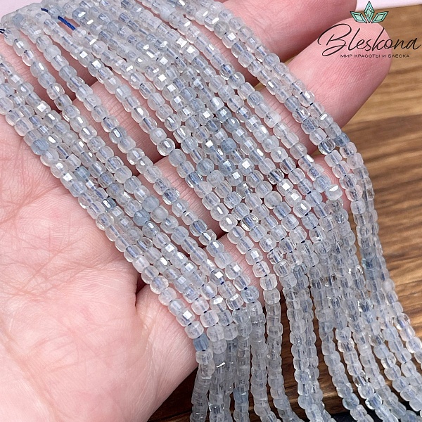 2 мм Аквамарин форма куб,огранка