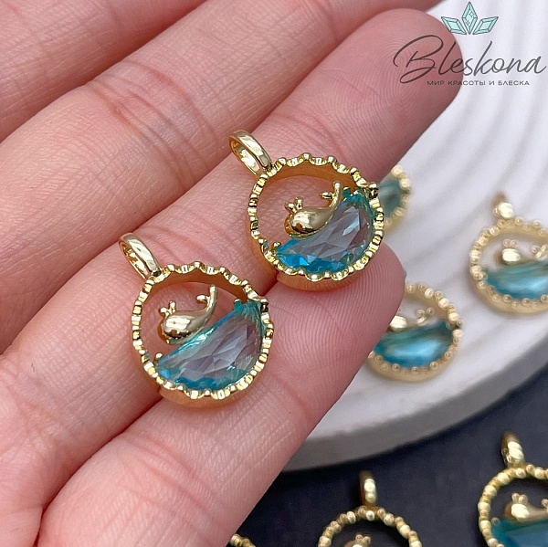 20*14,5 мм Цвет золото, Подвеска Кит в океане ювелирное стекло